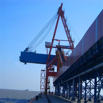 800 Tph Screw Ship Unloader Bulk Material Unloading From Vessel