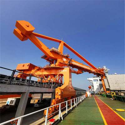 800 Tph Screw Ship Unloader Bulk Material Unloading From Vessel