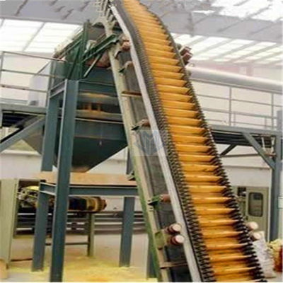 Heavy Duty High Incline Angles Conveyor Belt System For Bulk Material Handling