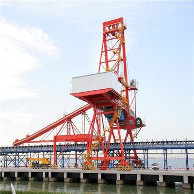 Grab Type Ship Unloading System For Unloading Bulk Materials At Port Terminal