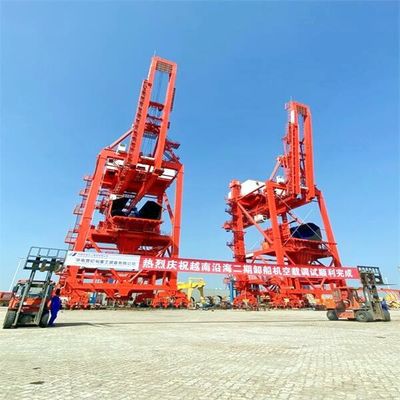 Bulk Materials Handling Belt Type Grab Ship Unloader System At Sea Port Terminal