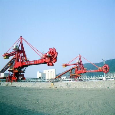 Stockyard Stacker And Reclaimer With Bucket Wheel