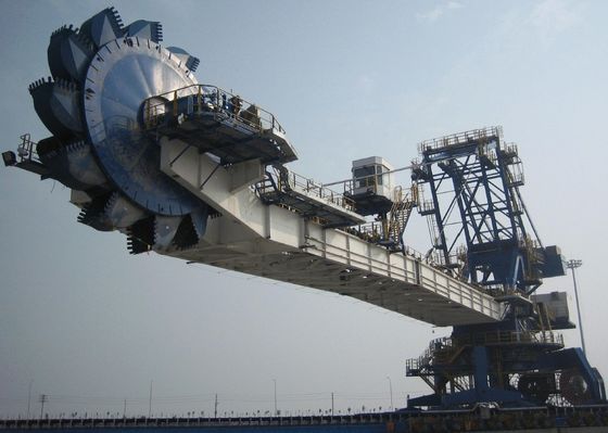 Stockyard Stacker And Reclaimer With Bucket Wheel
