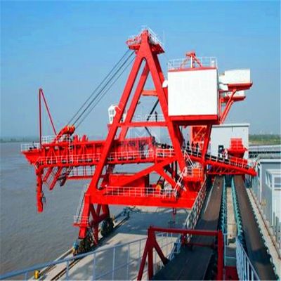 Ship Loading And Unloading System For Loading And Unloading Bagged Goods