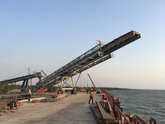 Mobile Radial stacker boom conveyor For Bulk Materials Handling